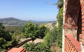 Studio de charme avec grande terrasse vue mer