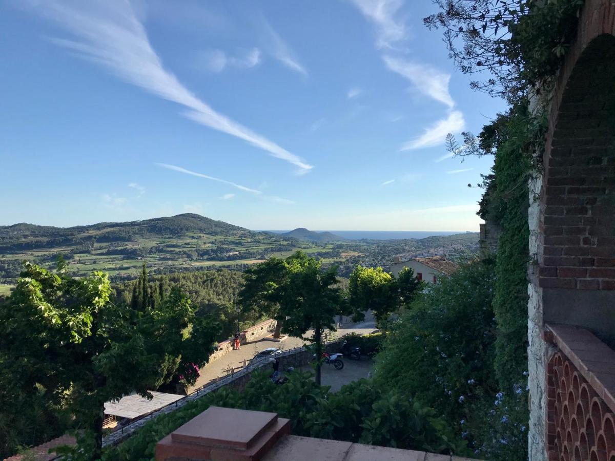 Studio de charme avec grande terrasse vue mer Le Castellet  Extérieur photo